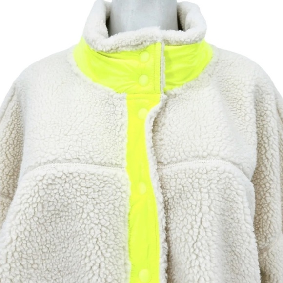 Old navy Sherpa cream/neon snap jacket L - Picture 4 of 8